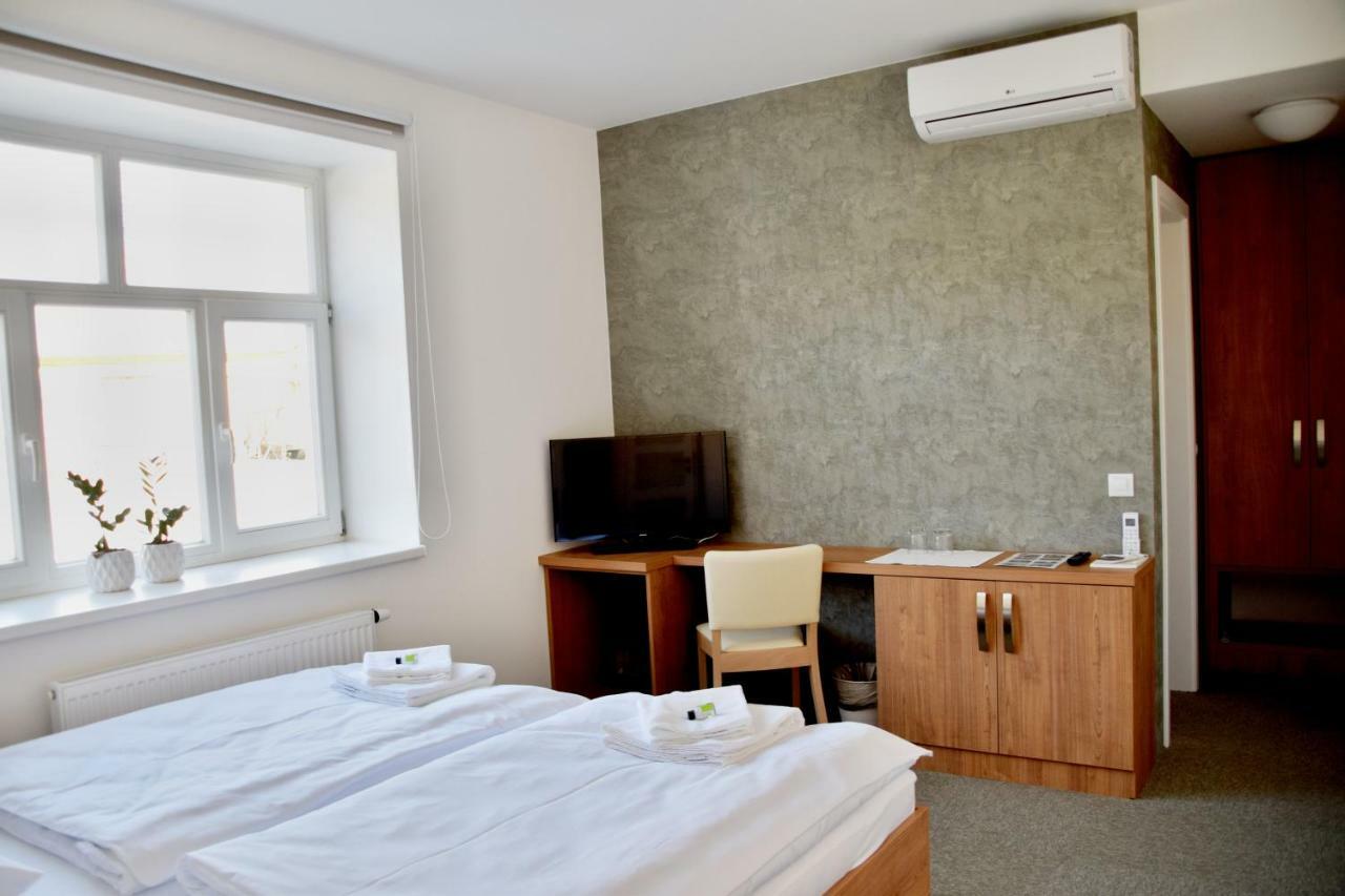 Penzion Pansky Dvur Telč Buitenkant foto